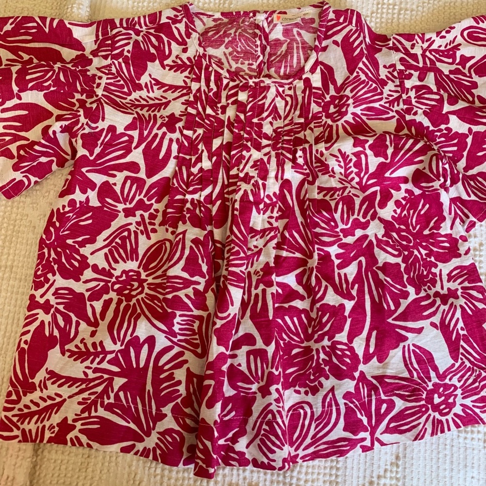 Girls colorful crop top. Wide sleeves.